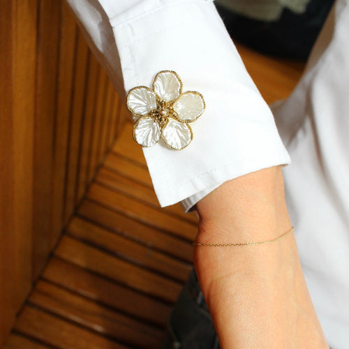 Mother-of-Pearl Flower with Gold Border